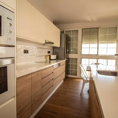 Dona Elvira * נרחה